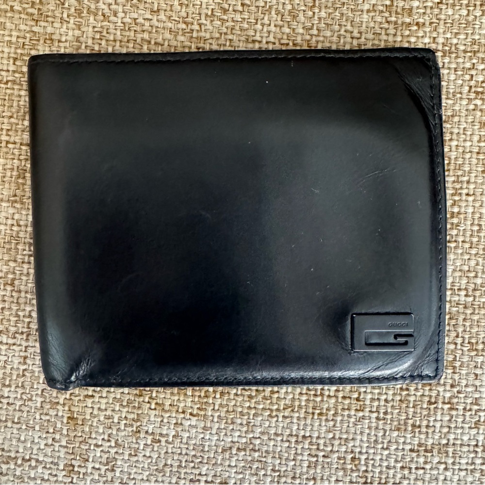 GUCCI Leather Wallet